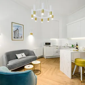 Apartament Luxurious Studio Old Town By Renters, Poznań